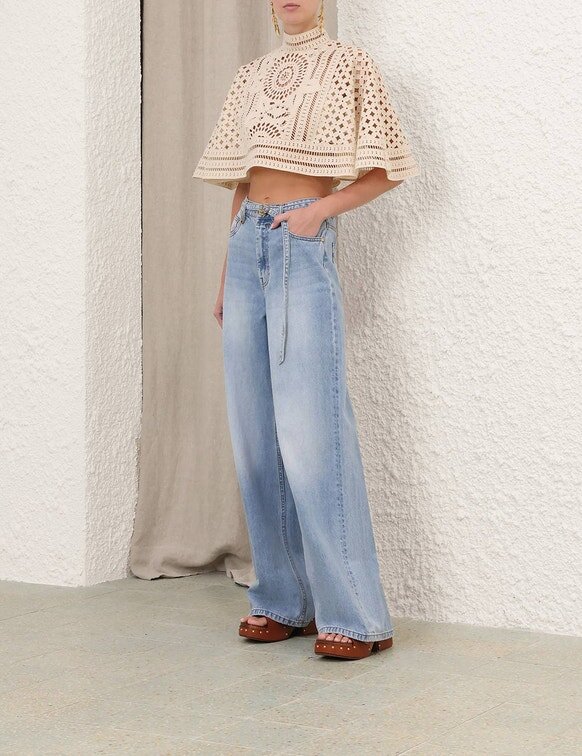 Blouse brodée Aster, couleur crème, en ligne Blouse brodée Aster, couleur crème, en ligne