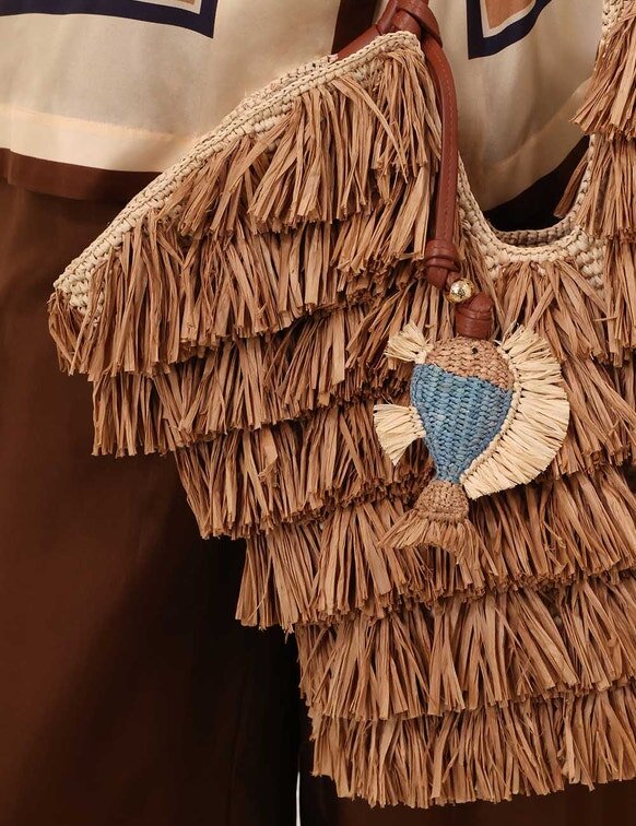 Breloque pour sac en raphia « Fish » turquoise en ligne Breloque pour sac en raphia « Fish » turquoise en ligne