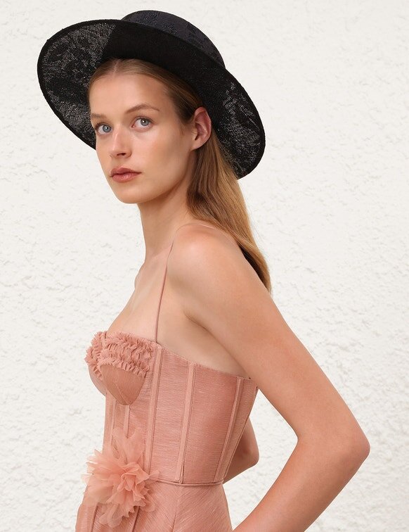 Canotier en dentelle noir en ligne Canotier en dentelle noir en ligne