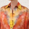 Chemise ample en satin Alchemy, coloris rubis tie-dye, en ligne Chemise ample en satin Alchemy, coloris rubis tie-dye, en ligne