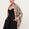 Foulard maxi en soie imprimée « Cream Perla Paisley » en ligne Foulard maxi en soie imprimée « Cream Perla Paisley » en ligne