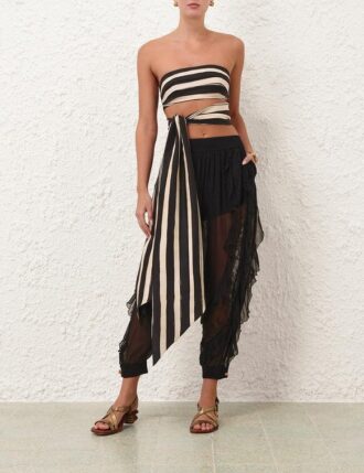 Haut à volants Awaken noir en ligne