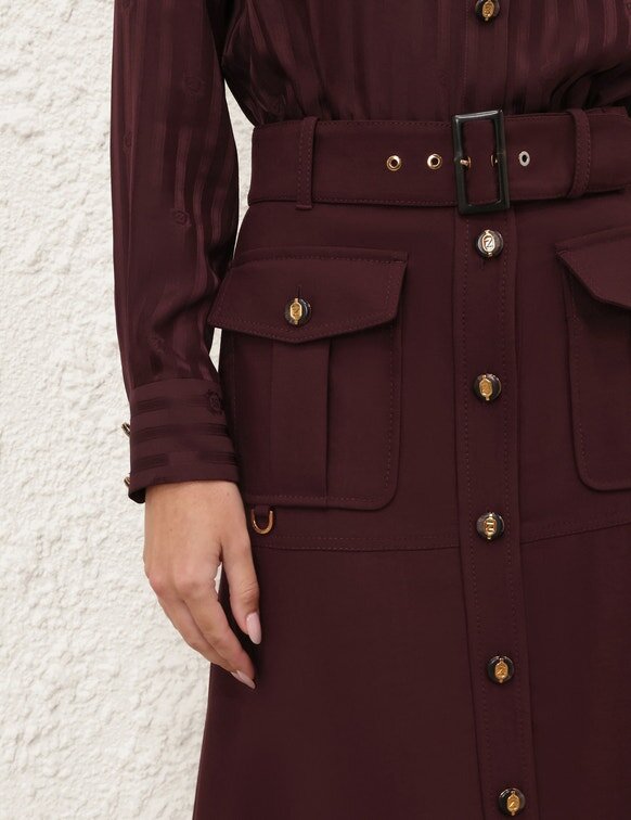 Jupe midi en laine Luna couleur acajou en ligne Jupe midi en laine Luna couleur acajou en ligne