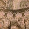 Pantalon sarouel en satin Luna, motif Olive Perla Paisley, en ligne Pantalon sarouel en satin Luna, motif Olive Perla Paisley, en ligne